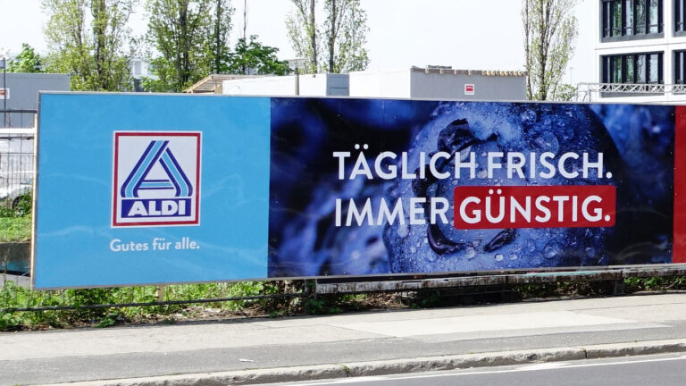 Out-of-home Werbung auf TownFence von ALDI